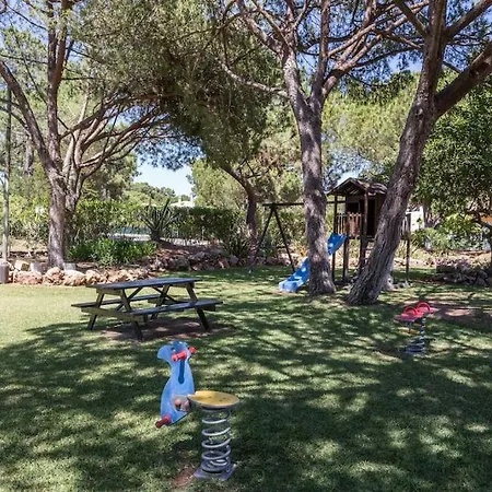 Charming Vilamoura Apartment With Private Garden & Pool