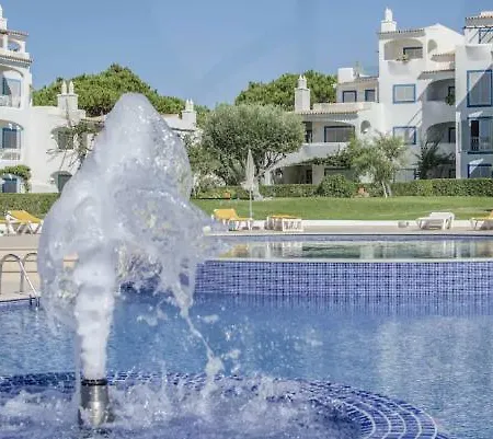 Charming Vilamoura Apartment With Private Garden & Pool Apartman