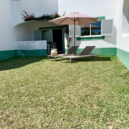 Apartman Charming Vilamoura Apartment With Private Garden & Pool
