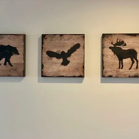 شقة Charming With Private Garden & Pool