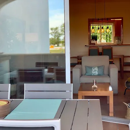 Apartman Charming Vilamoura Apartment With Private Garden & Pool Vilamoura