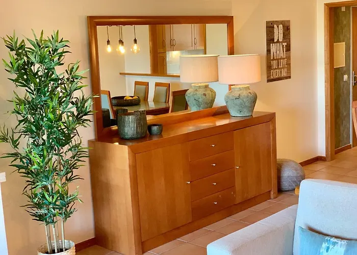 Charming With Private Garden & Pool * Vilamoura