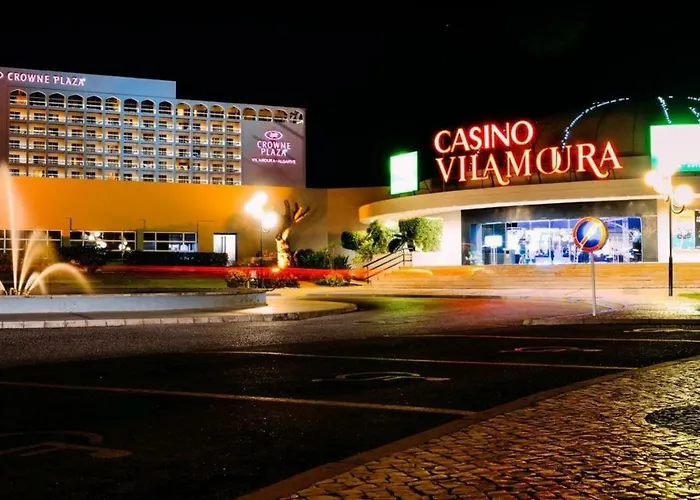 Apartament Charming With Private Garden & Pool