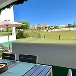 Appartamento Charming With Private Garden & Pool