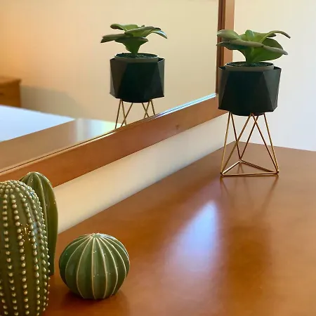 Apartment Charming With Private Garden & Pool *